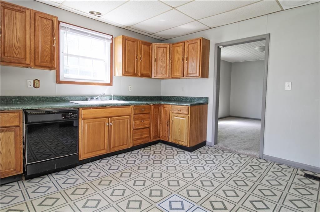 1024 Lincoln Street — photo 7