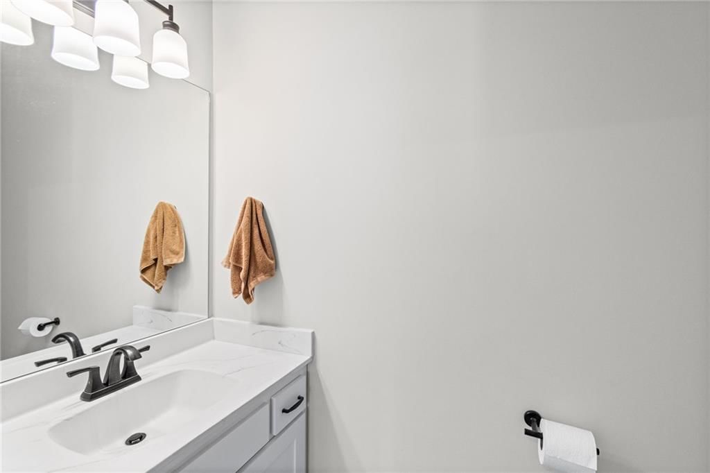 1213 SW Arborway Drive — photo 26