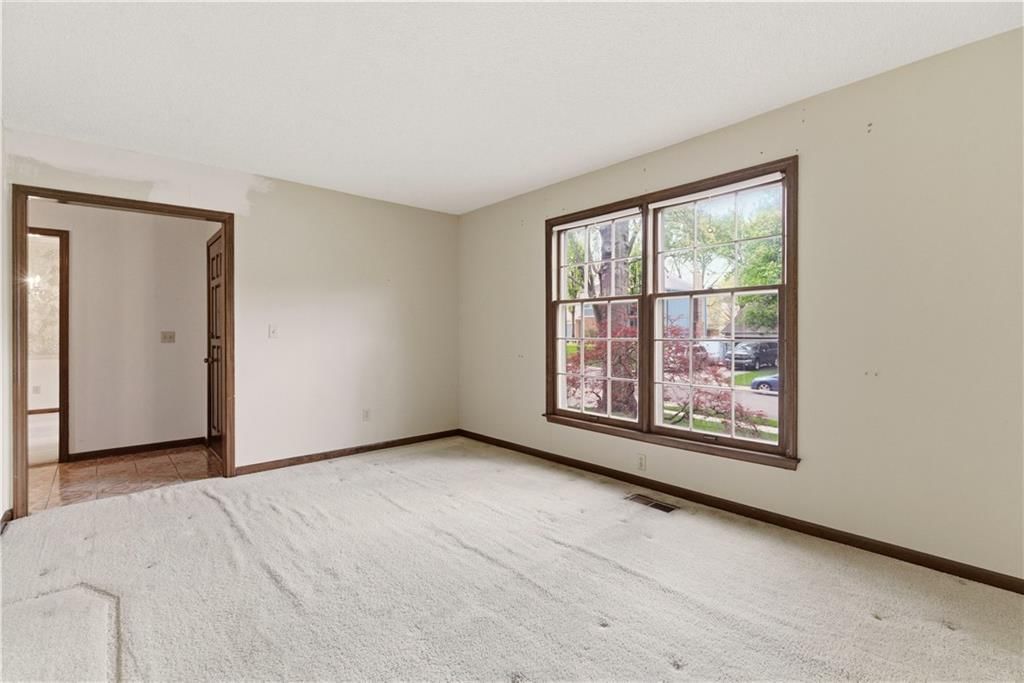 10555 Gillette Street — photo 8