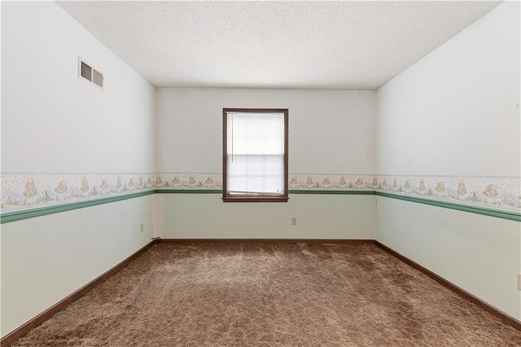 10555 Gillette Street — photo 41