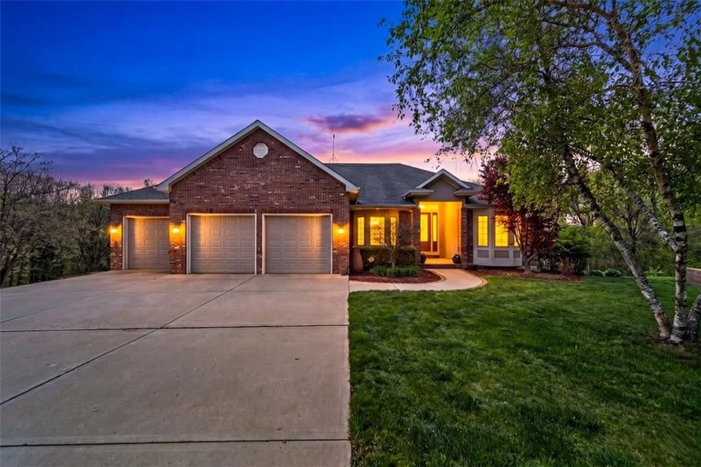 8615 NW Baker Road Circle — photo 2