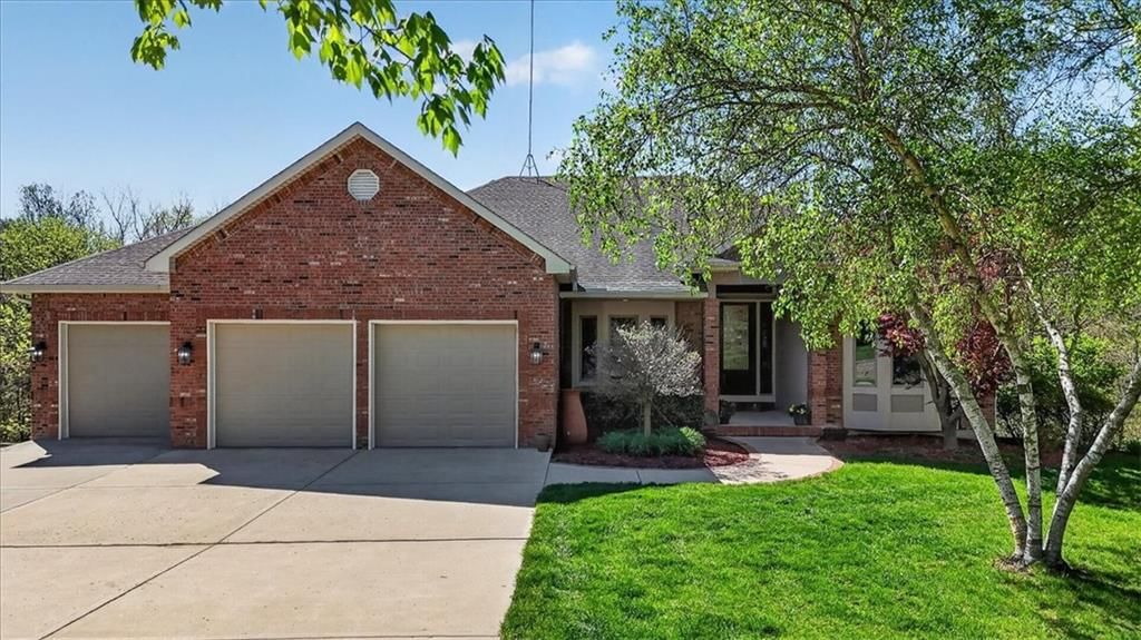 8615 NW Baker Road Circle — photo 3