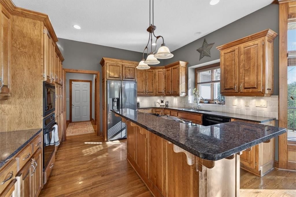 8615 NW Baker Road Circle — photo 16