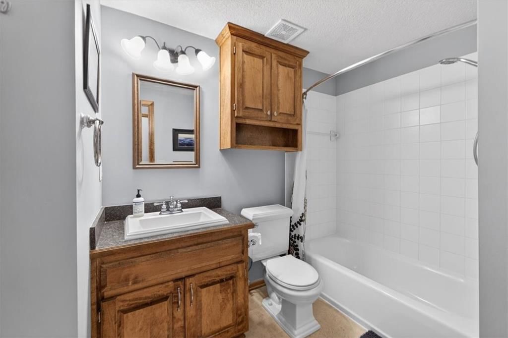 8615 NW Baker Road Circle — photo 59