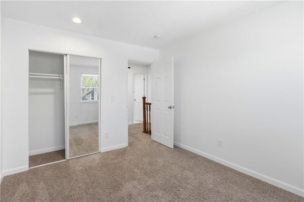 1906 Lawrence Court — photo 21