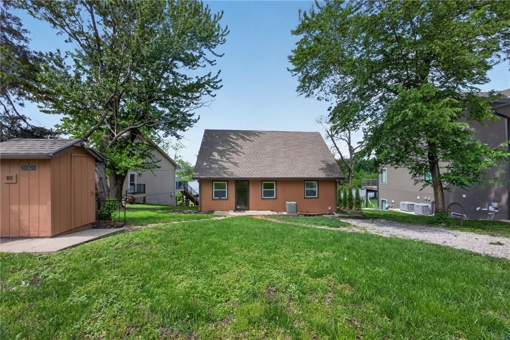 29320 W 153rd Terrace — photo 23