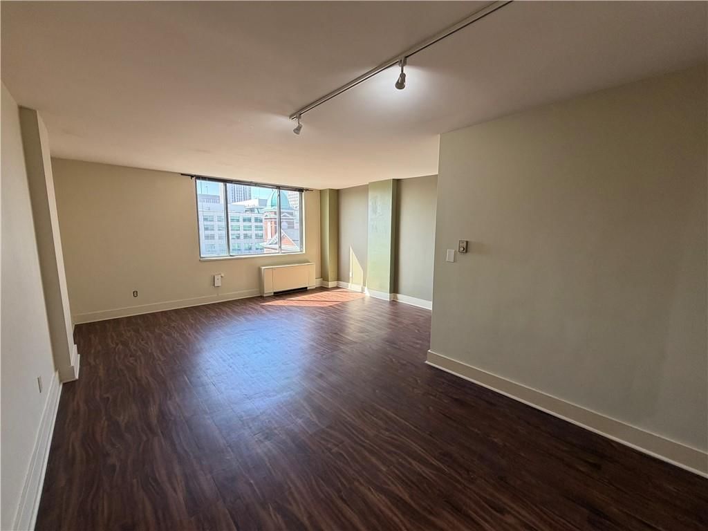 600 E 8th     Unit 8S Street — photo 11