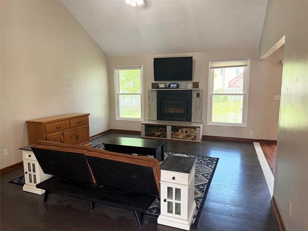404 NW 39th Street — photo 17