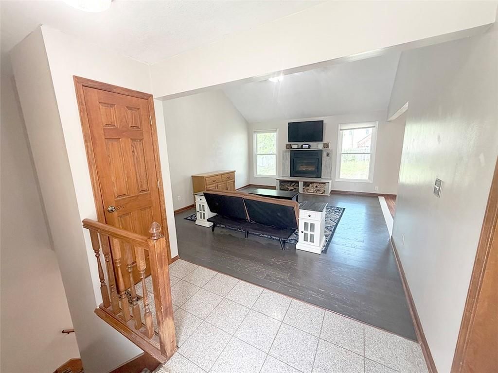 404 NW 39th Street — photo 18