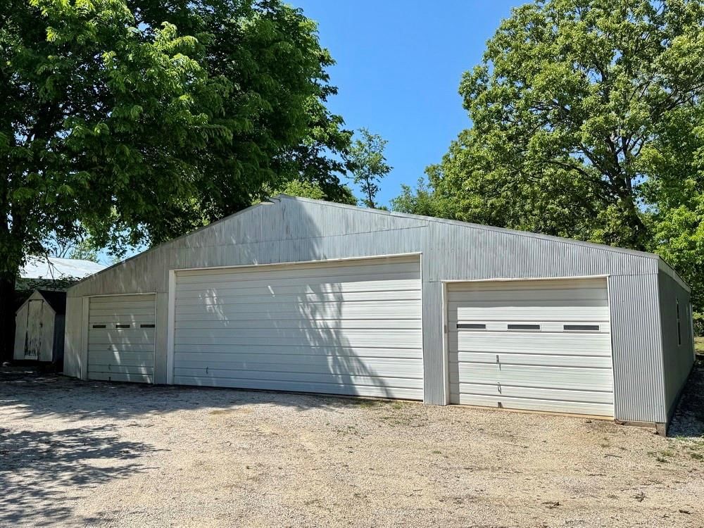 8289 E 570 Road — photo 10