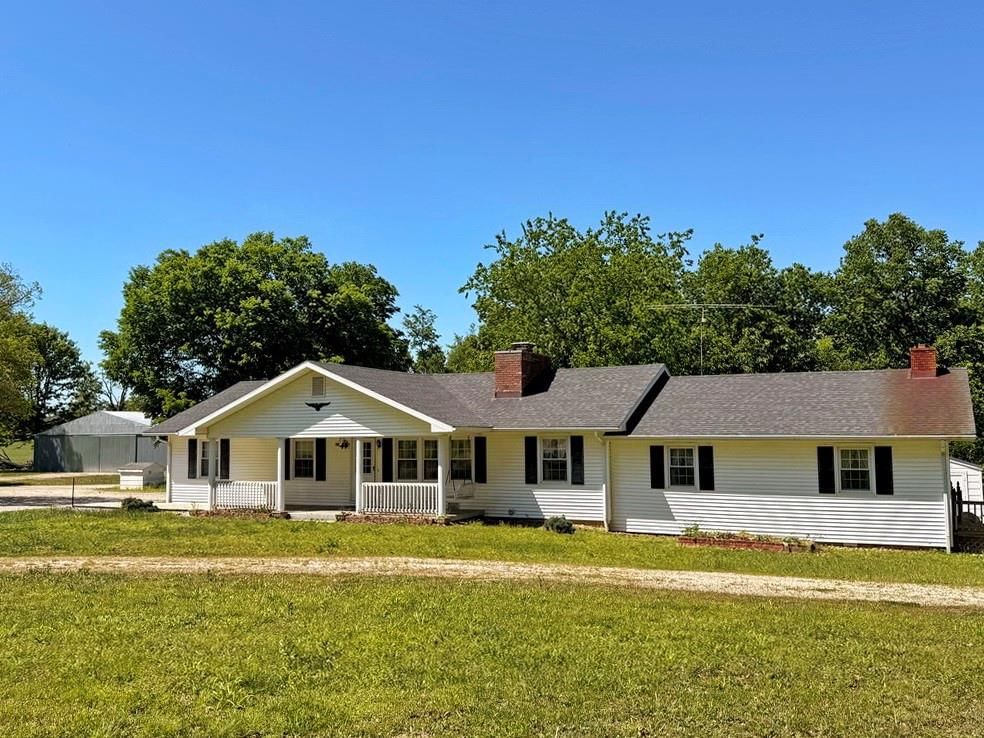 8289 E 570 Road — photo 34