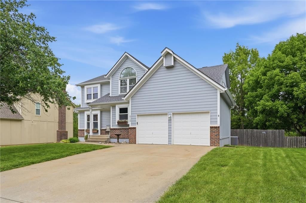6118 W 157 Terrace — photo 3