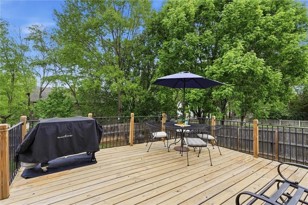 6118 W 157 Terrace — photo 28
