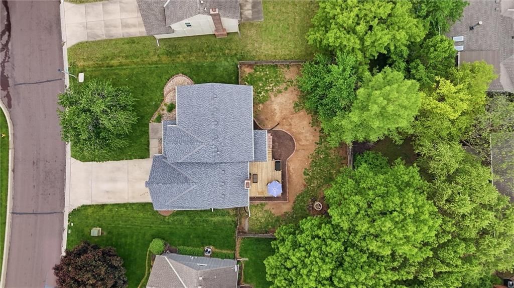 6118 W 157 Terrace — photo 33
