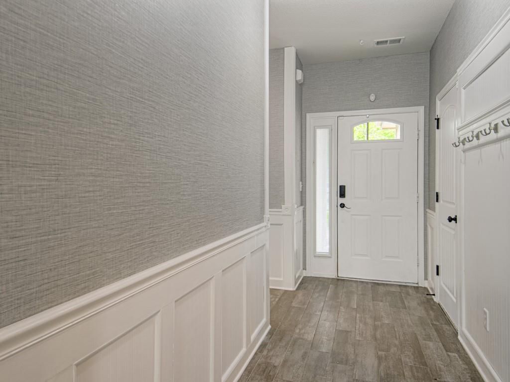 1111 SE Oak Ridge Drive — photo 4