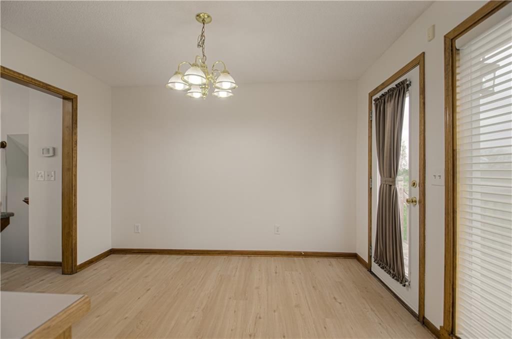 11201 N Lewis Avenue — photo 9