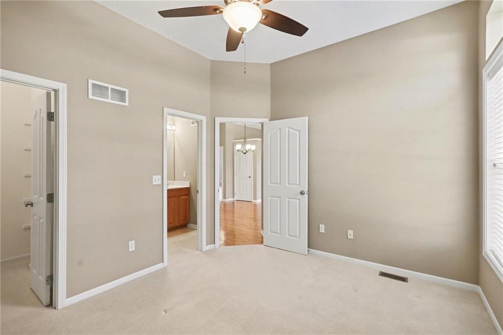 15671 S Hillside Street — photo 22
