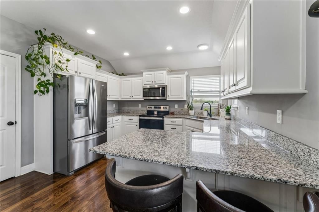 912 N Hickory Drive — photo 12