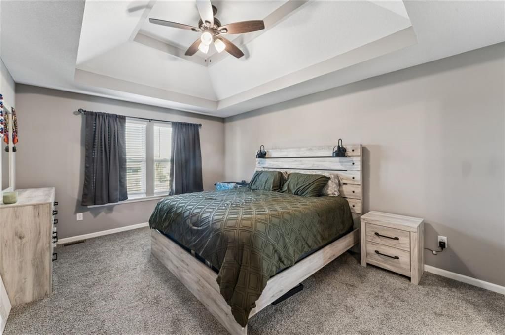 912 N Hickory Drive — photo 18