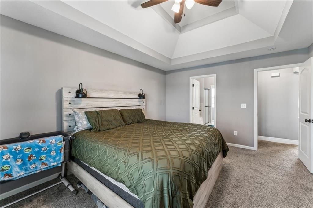 912 N Hickory Drive — photo 20