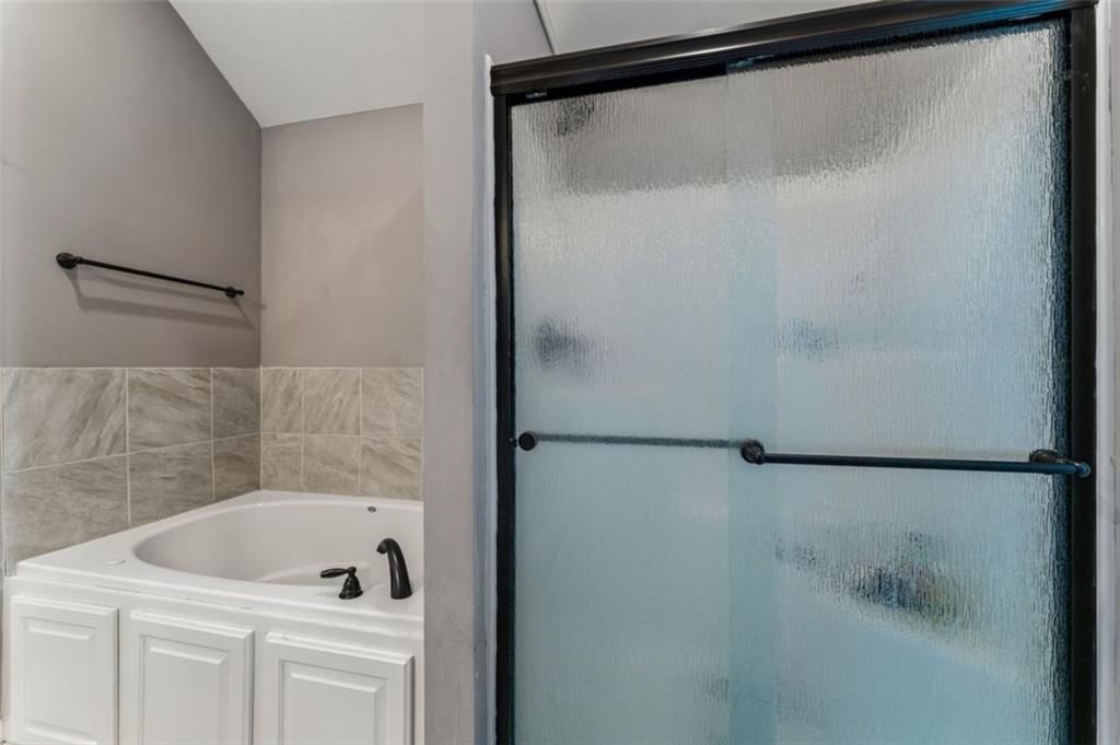 912 N Hickory Drive — photo 23