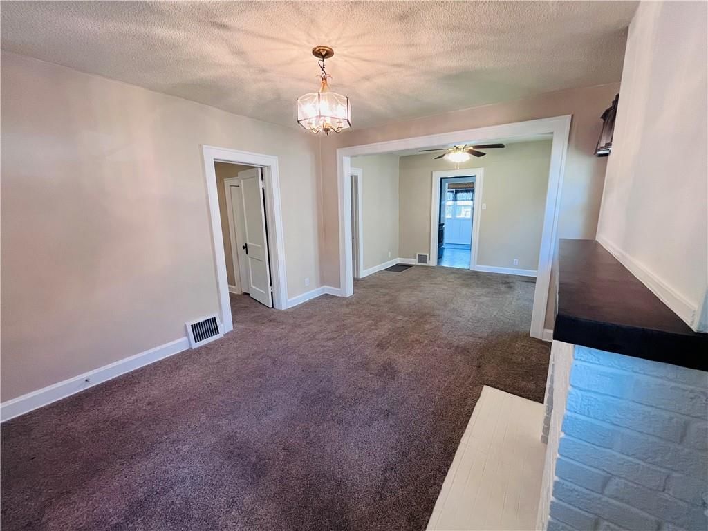 2223 Doniphan Avenue — photo 6