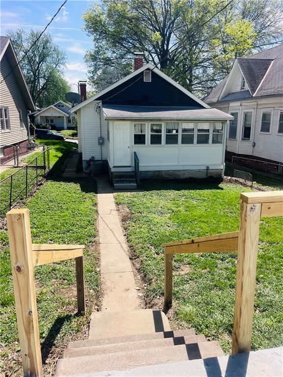 2223 Doniphan Avenue — photo 24