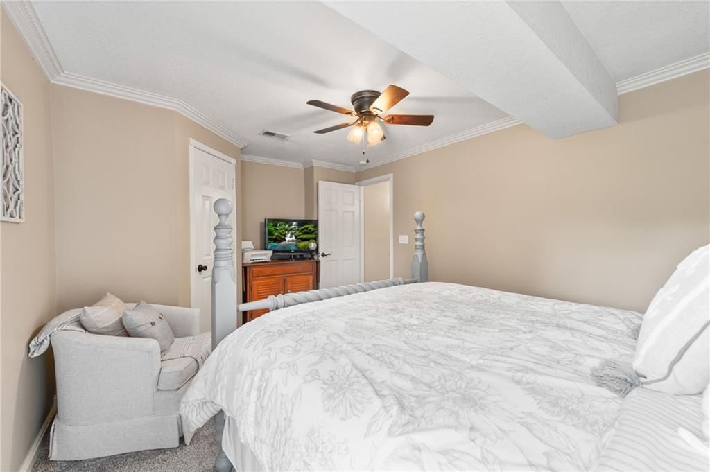 15870 N Amity Street — photo 49