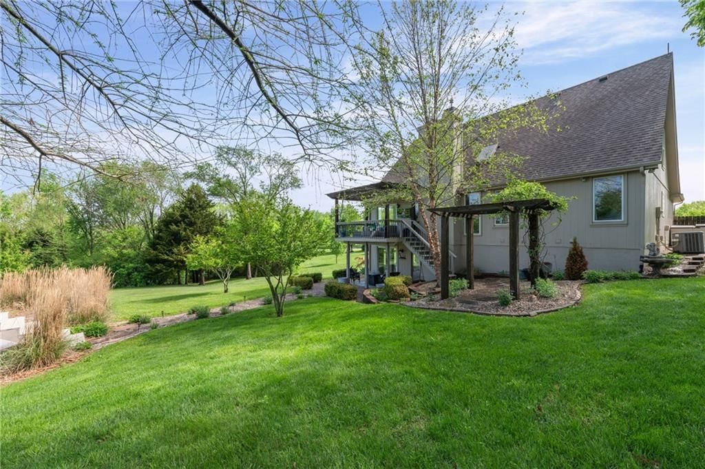15870 N Amity Street — photo 72
