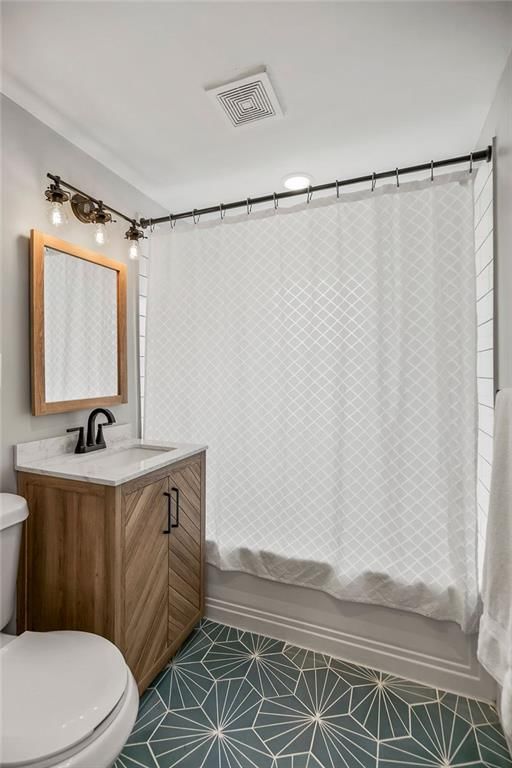 8036 Mercier Street — photo 17