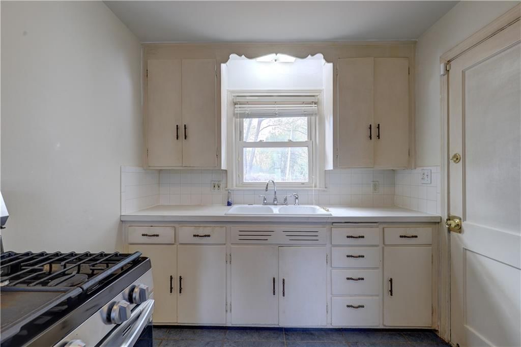 7726 Sni A Bar Road — photo 13