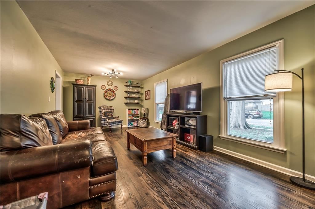 404 S Winterbrooke Drive — photo 4