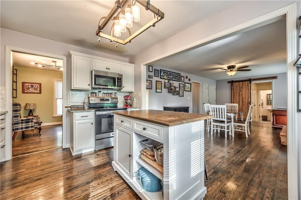 404 S Winterbrooke Drive — photo 9