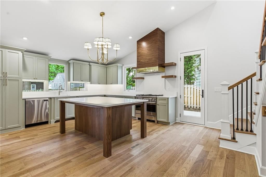 4113 W 67th Street — photo 3