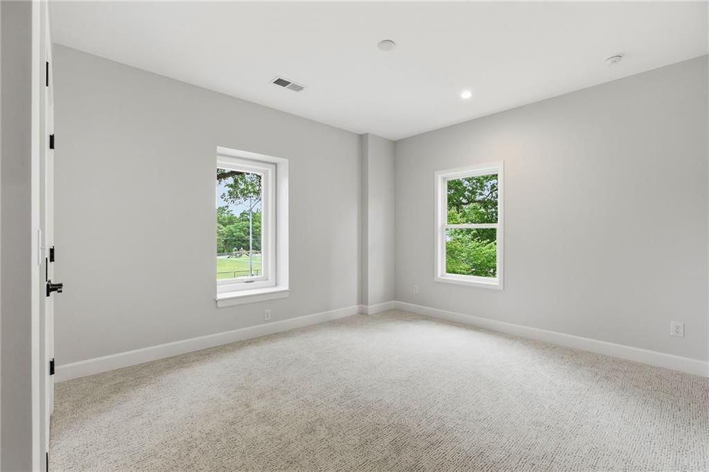 4113 W 67th Street — photo 34