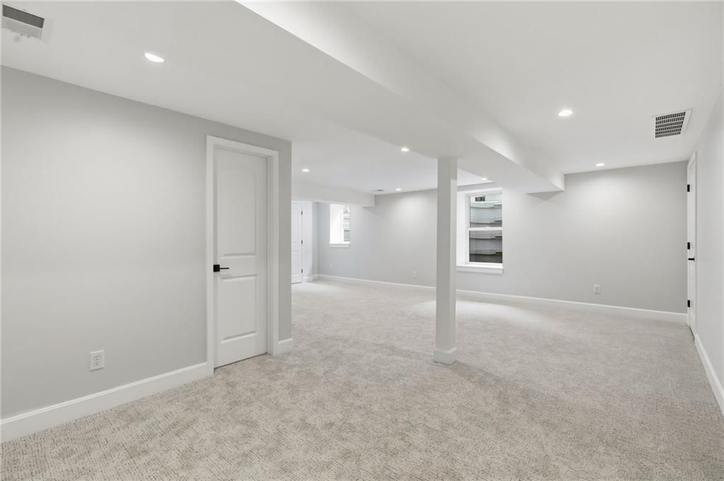 4113 W 67th Street — photo 36