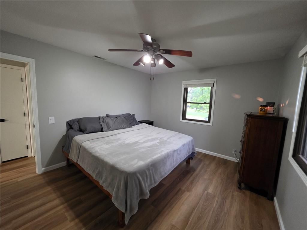 106 S Vernon Street — photo 12