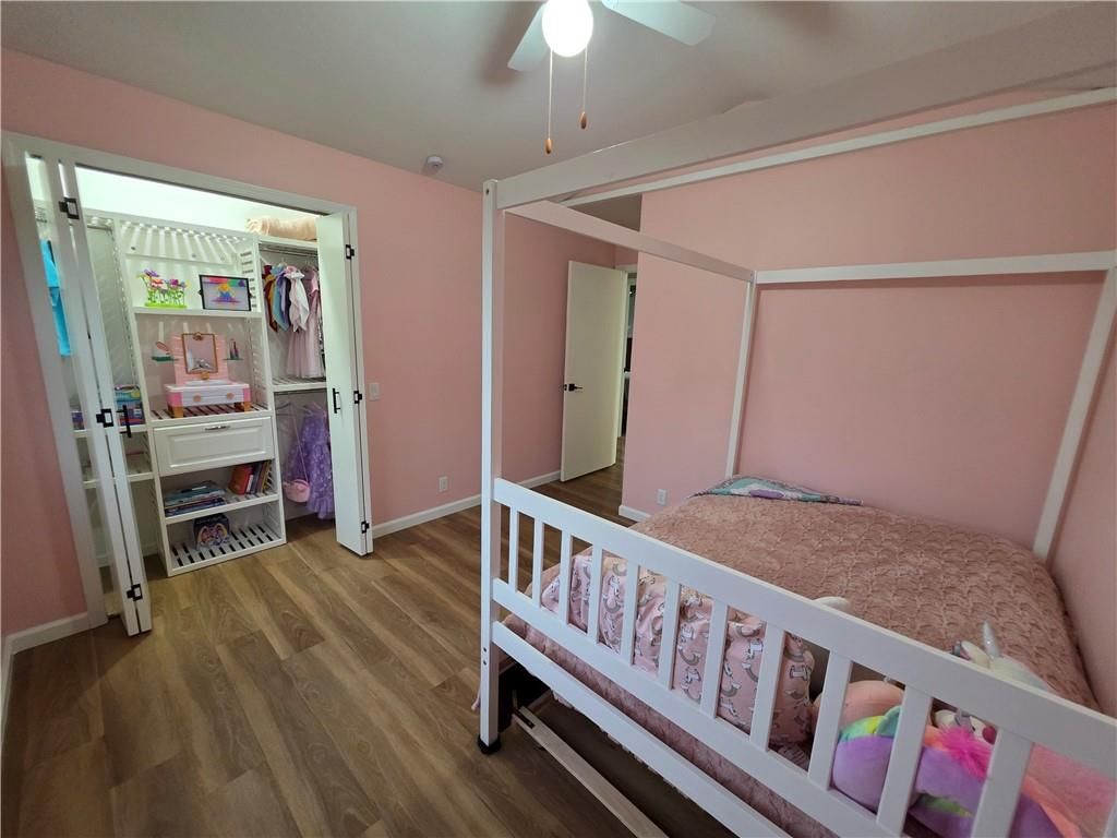 106 S Vernon Street — photo 18