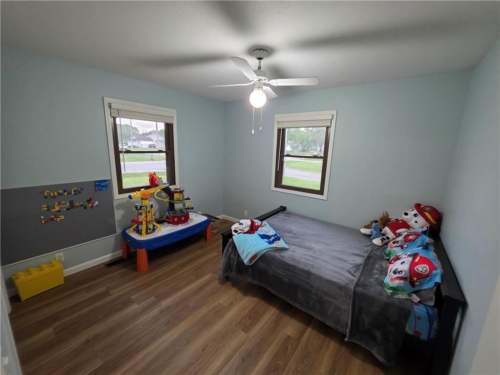 106 S Vernon Street — photo 21