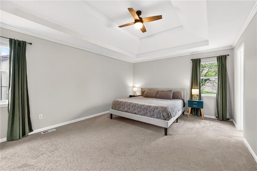 1704 NE Stonewood Drive — photo 14