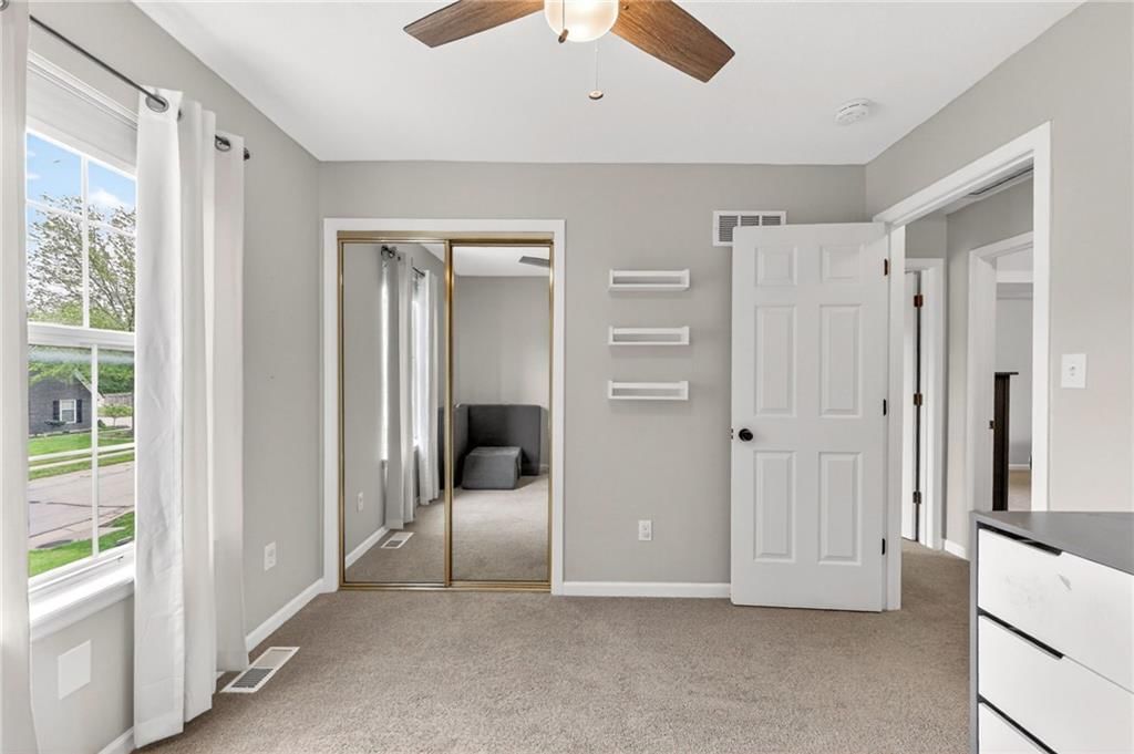 1704 NE Stonewood Drive — photo 21