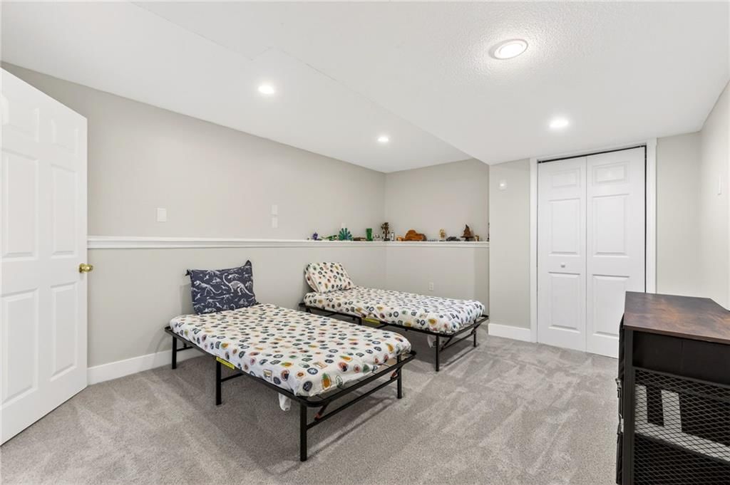 1704 NE Stonewood Drive — photo 24