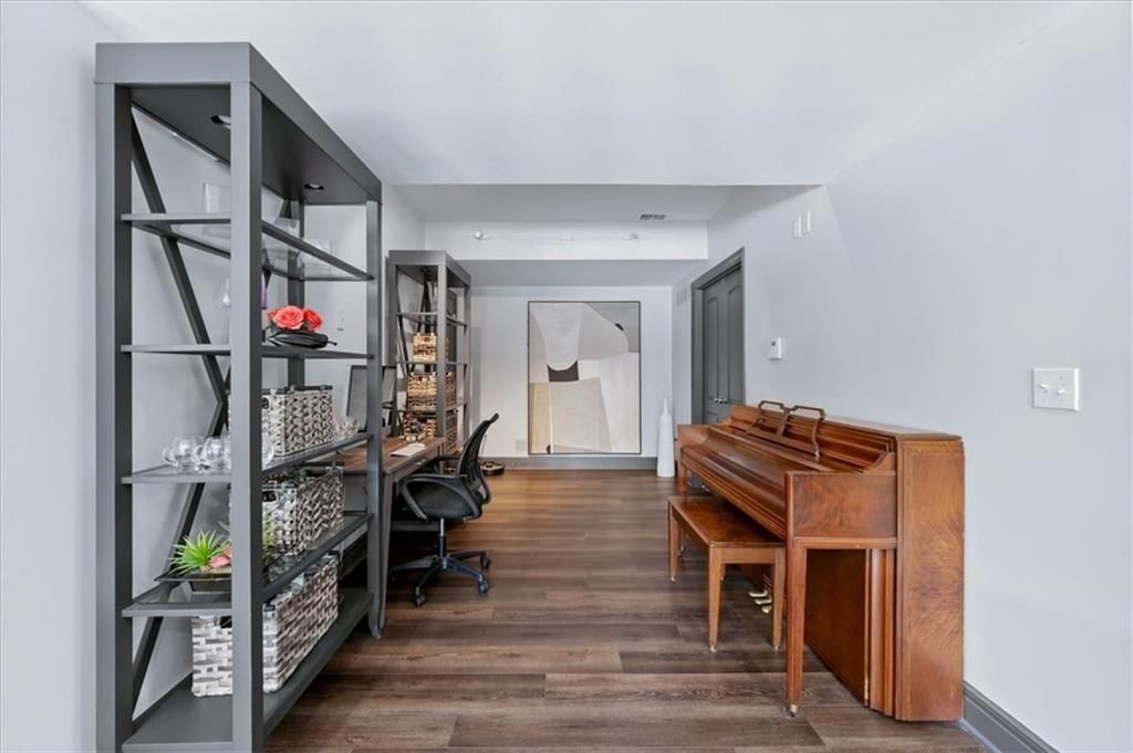 15405 Knox Street — photo 37