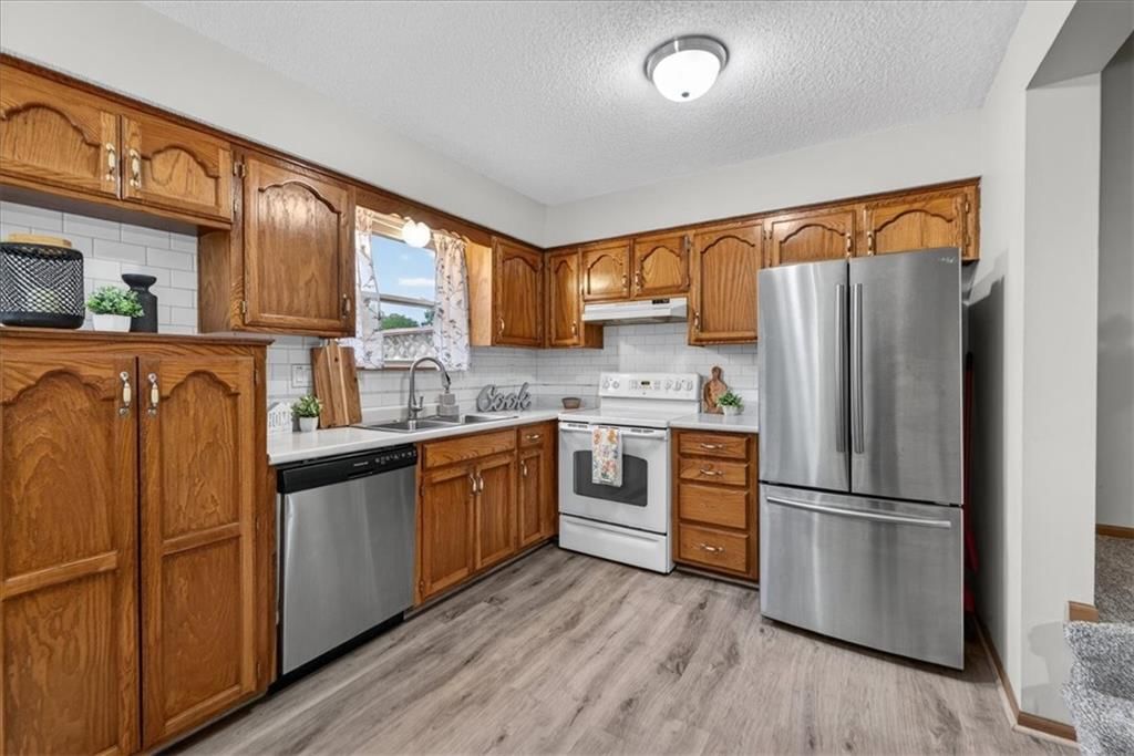 508 Knox Street — photo 8