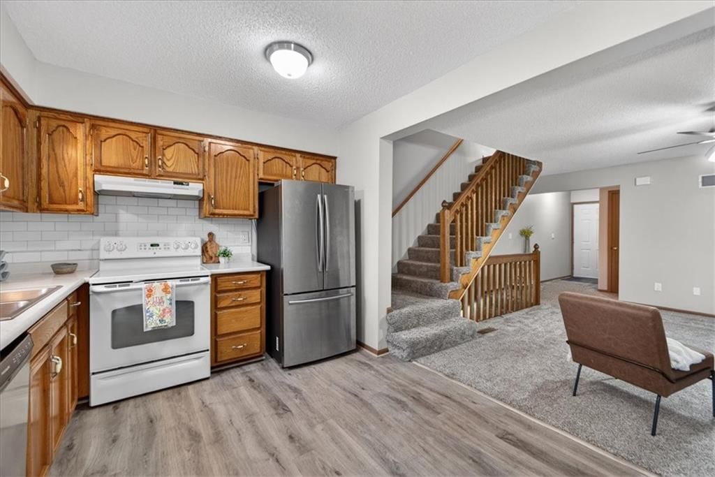 508 Knox Street — photo 10