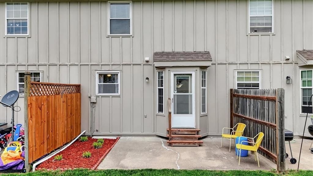508 Knox Street — photo 20
