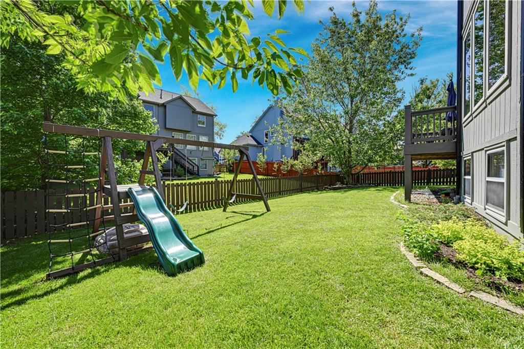 14301 Bond Street — photo 36