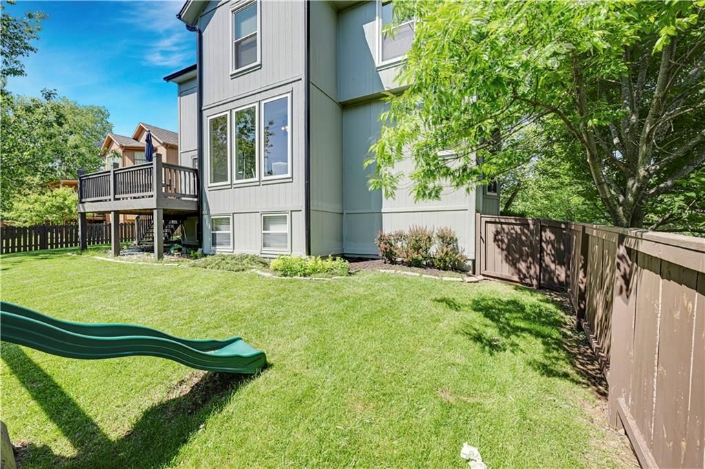 14301 Bond Street — photo 37
