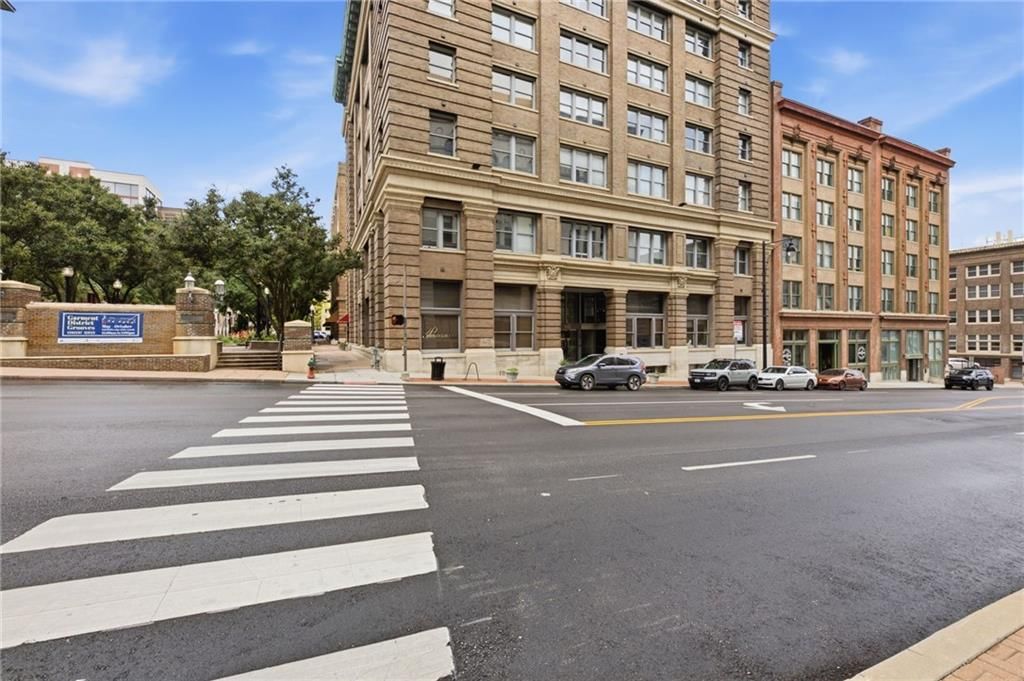 712 Broadway Boulevard — photo 29