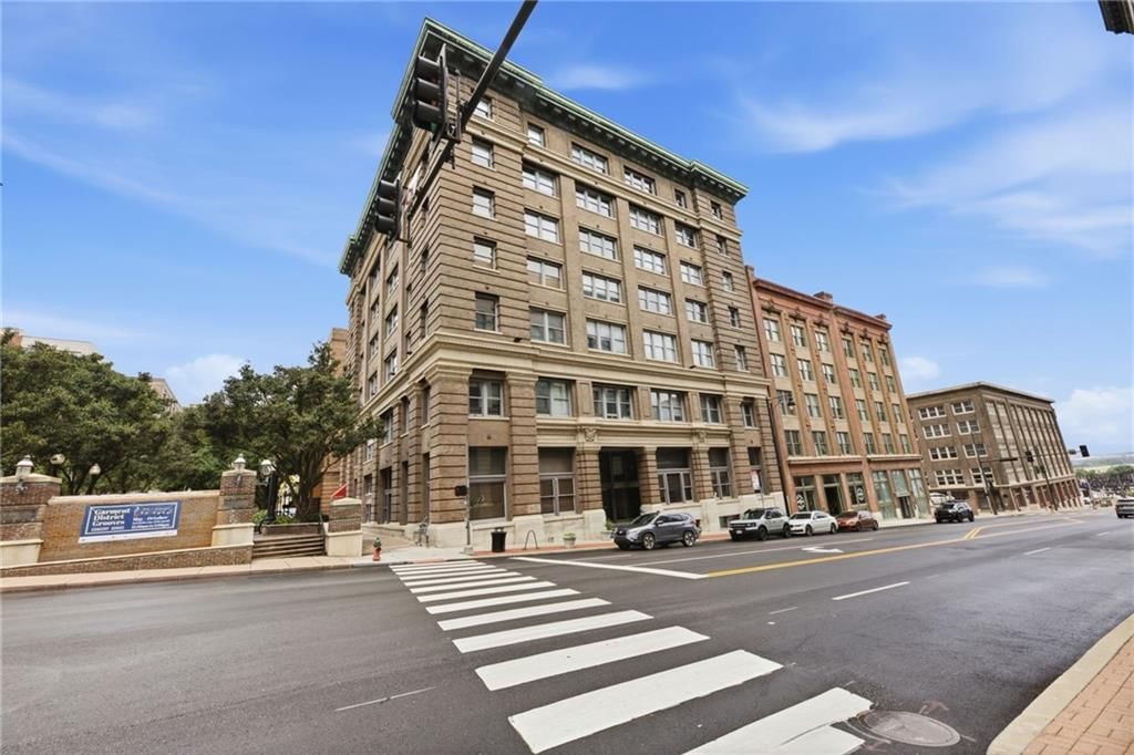 712 Broadway Boulevard — photo 33